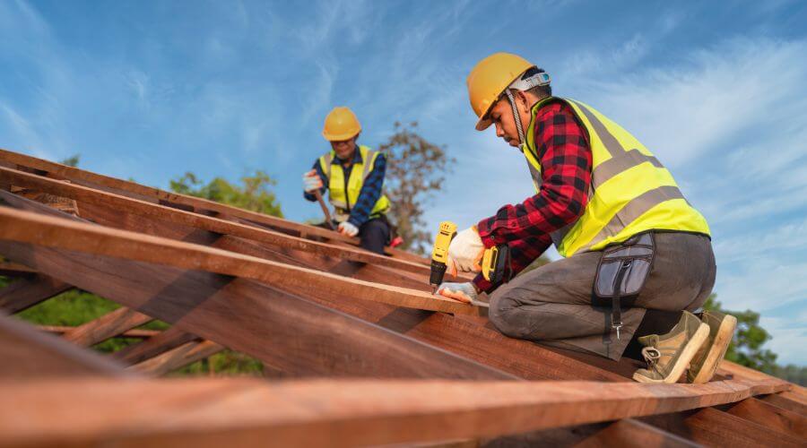 Professional Flat Roofing Installation services in Galata, MT